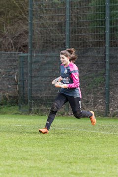 Bild 298 - wBJ SV Henstedt Ulzburg - TSV Sch�nberg : Ergebnis: 5:2